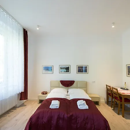 Wagner 902 With Free Private Parking Guest house