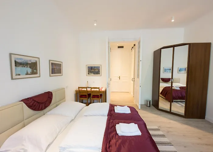Wagner 902 With Free Private Parking Guest house Budapest