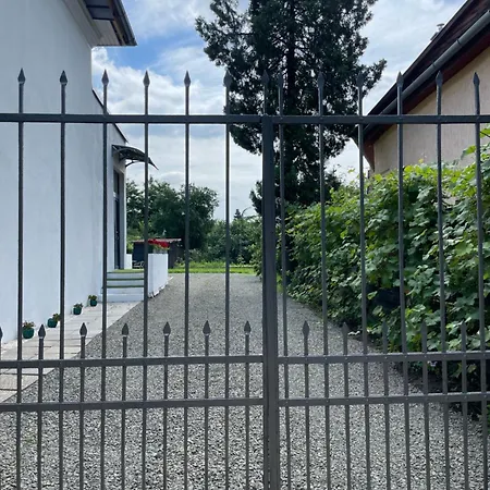 Pensiune Wagner 902 With Free Private Parking