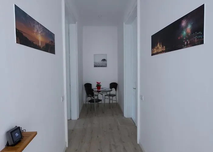 Wagner 902 With Free Private Parking 4*